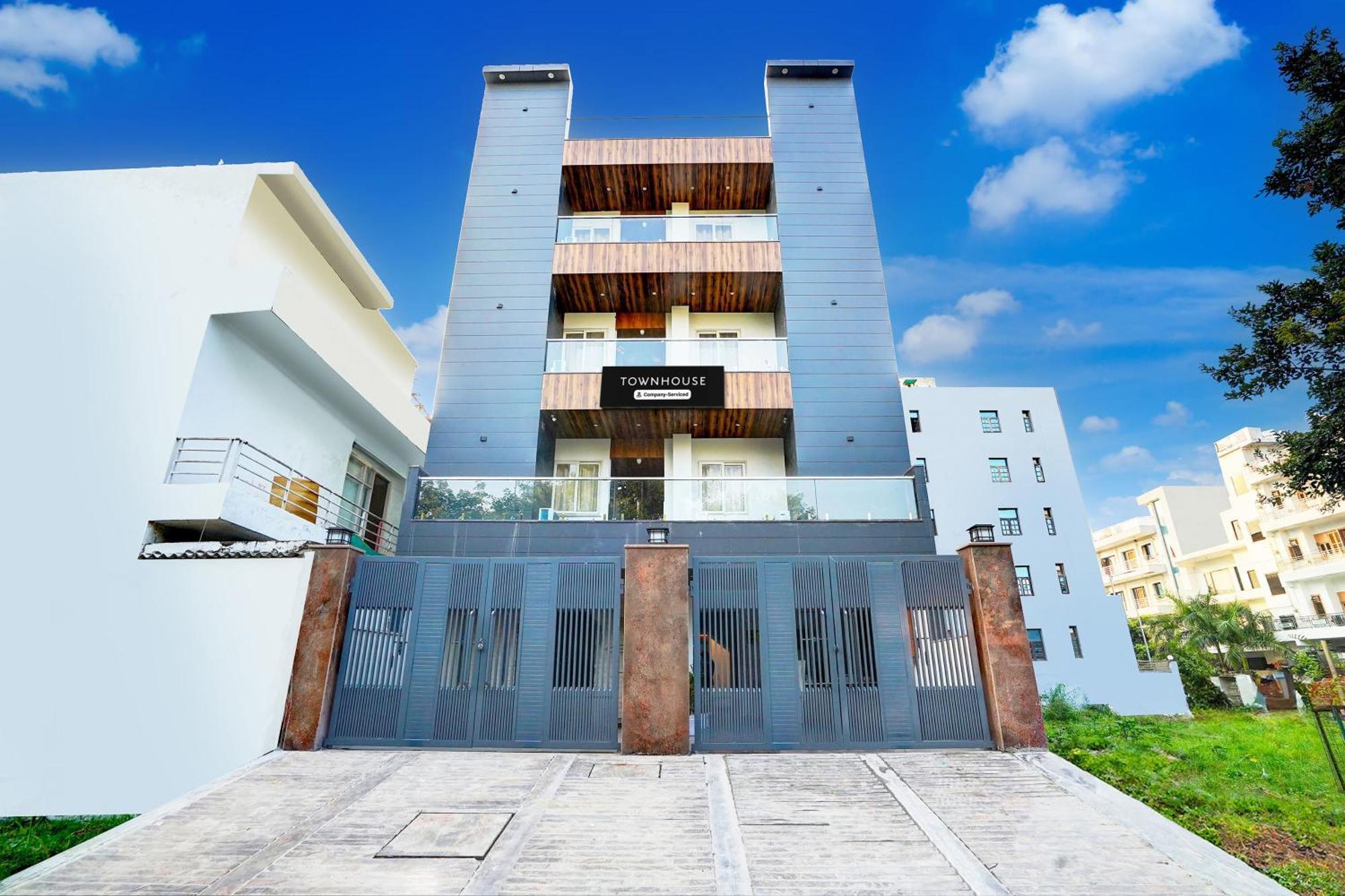 Готель Super Townhouse Sector 104 Нойда Екстер'єр фото